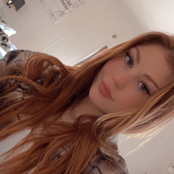 ca_ainsleyy